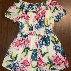 White floral/Hawaiian strapless romper